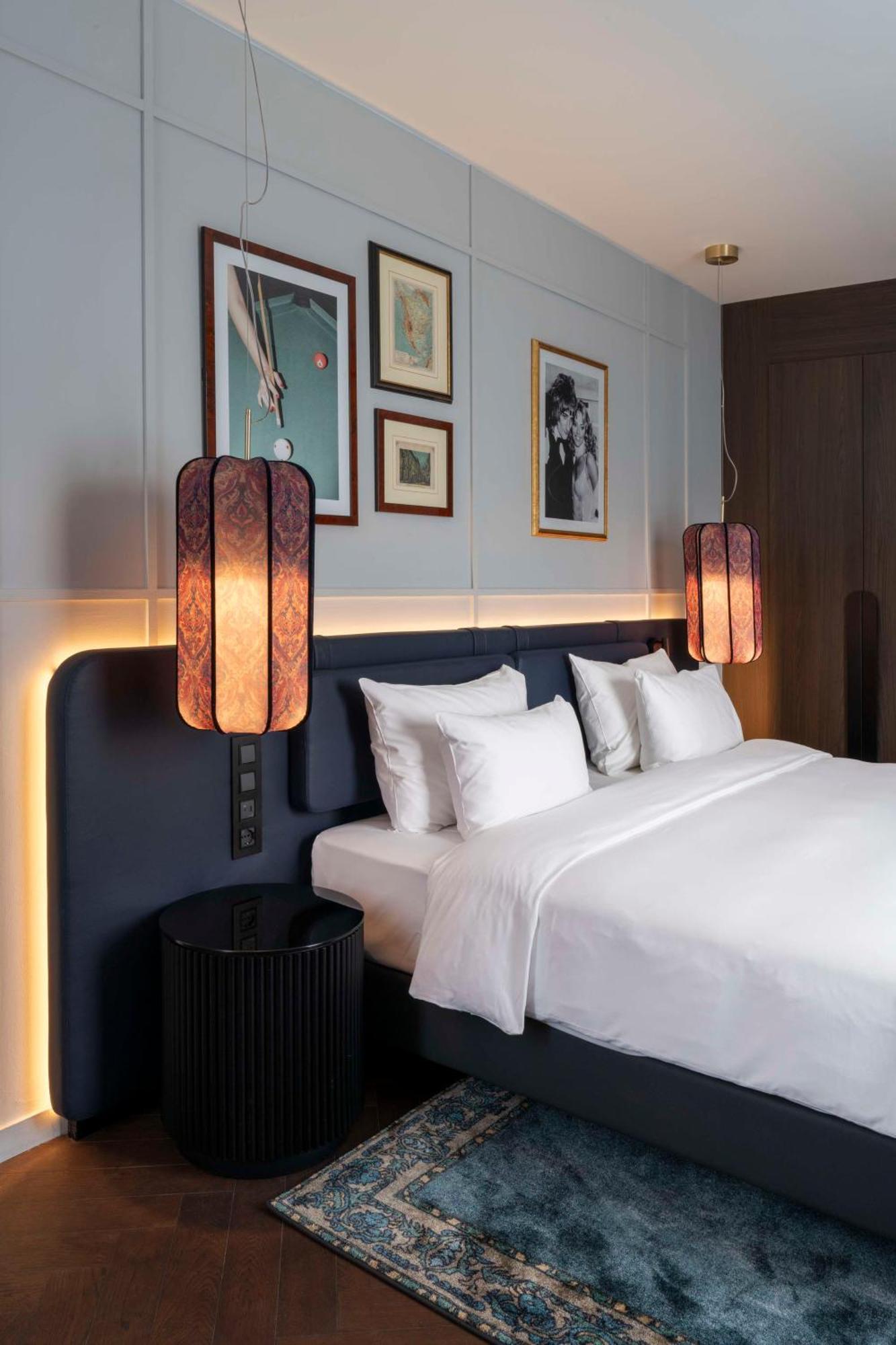 Radisson Collection Hotel, Santa Sofia Milan Exterior photo A bedroom at the hotel