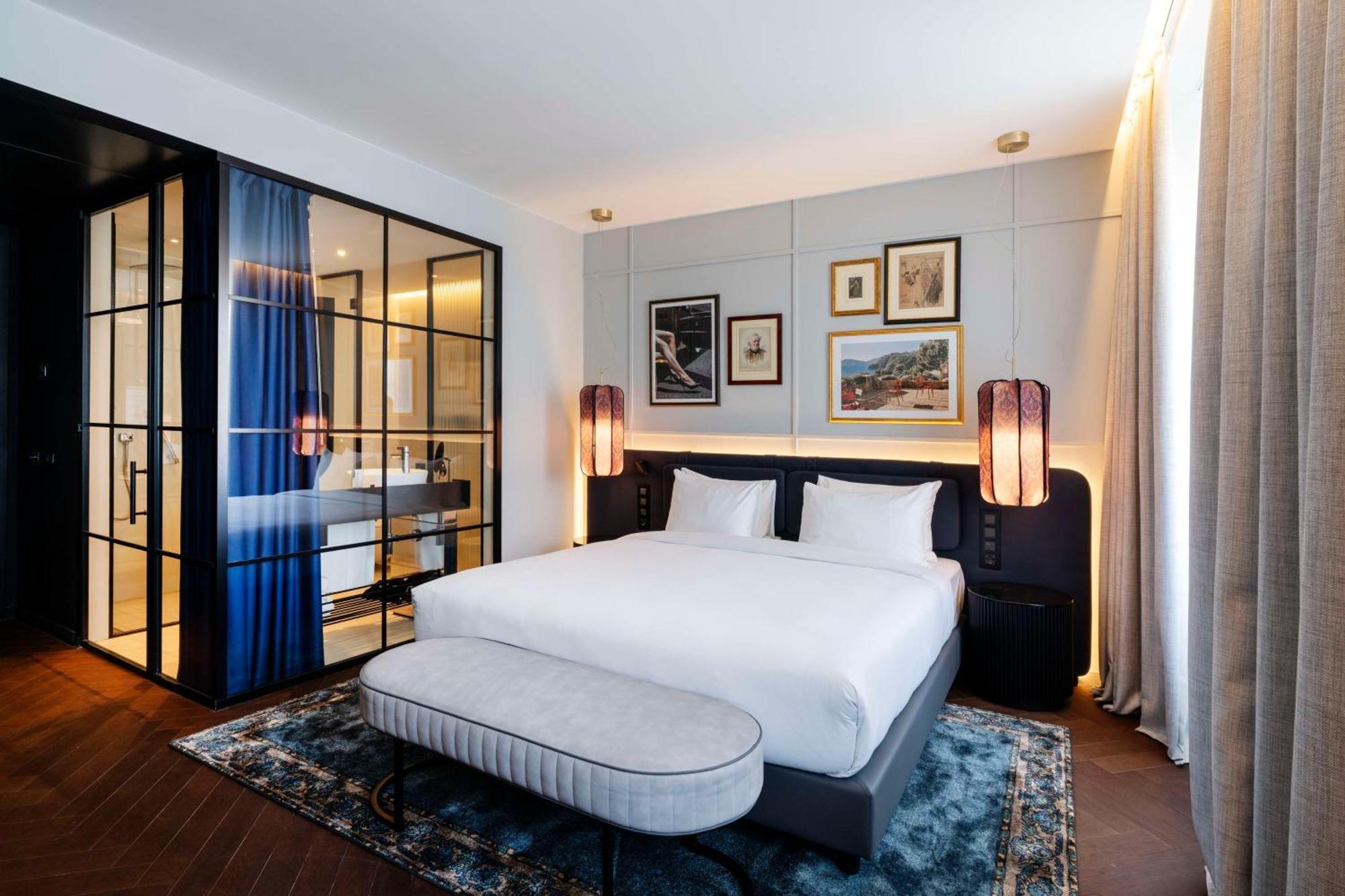 Radisson Collection Hotel, Santa Sofia Milan Exterior photo Deluxe Suite