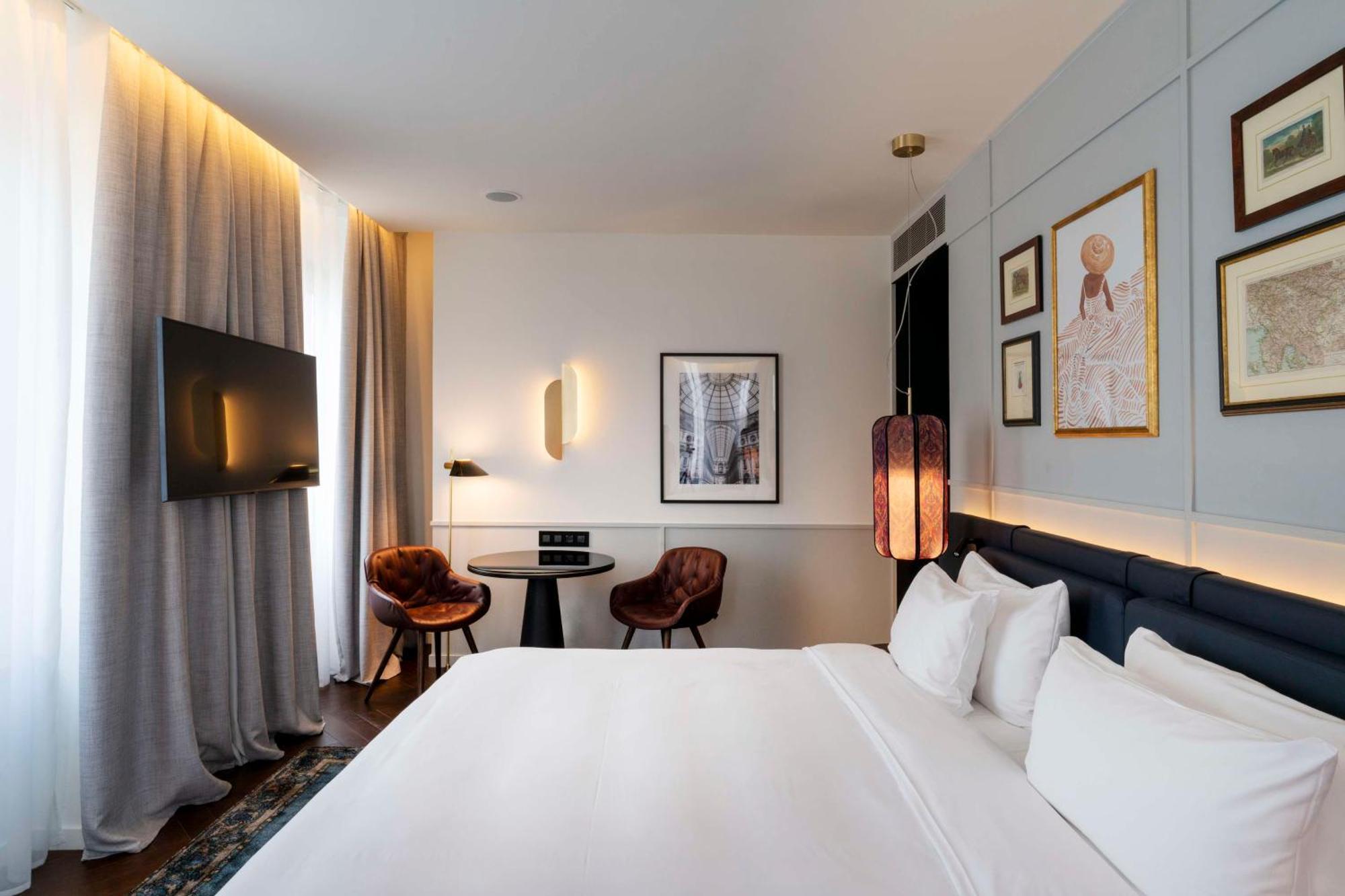 Radisson Collection Hotel, Santa Sofia Milan Exterior photo Deluxe room